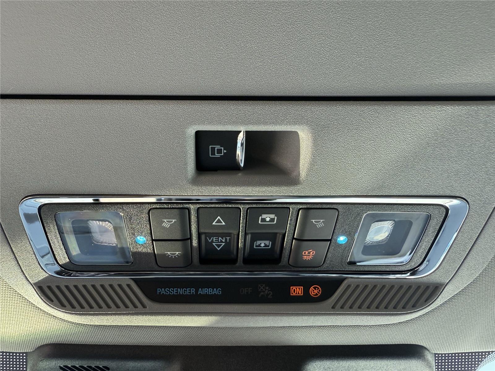 2025 Ford F-250 Lariat photo 8