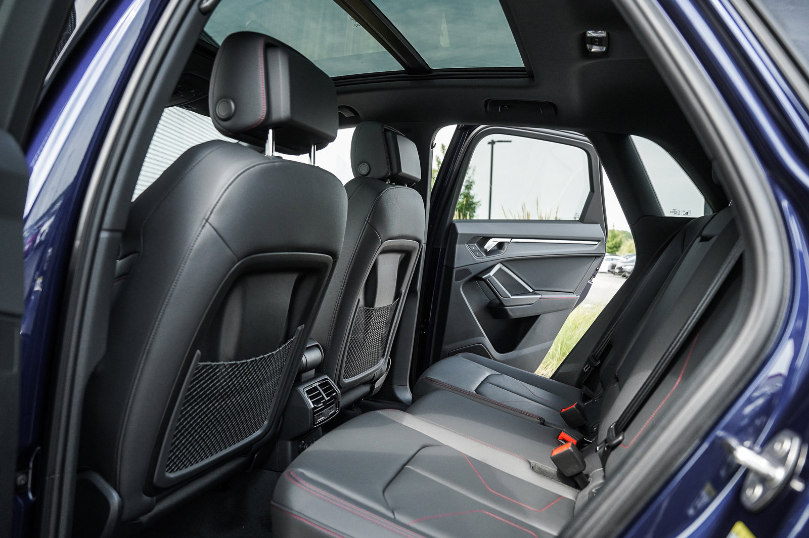 2025 Audi Q3 S line Premium Plus photo 13