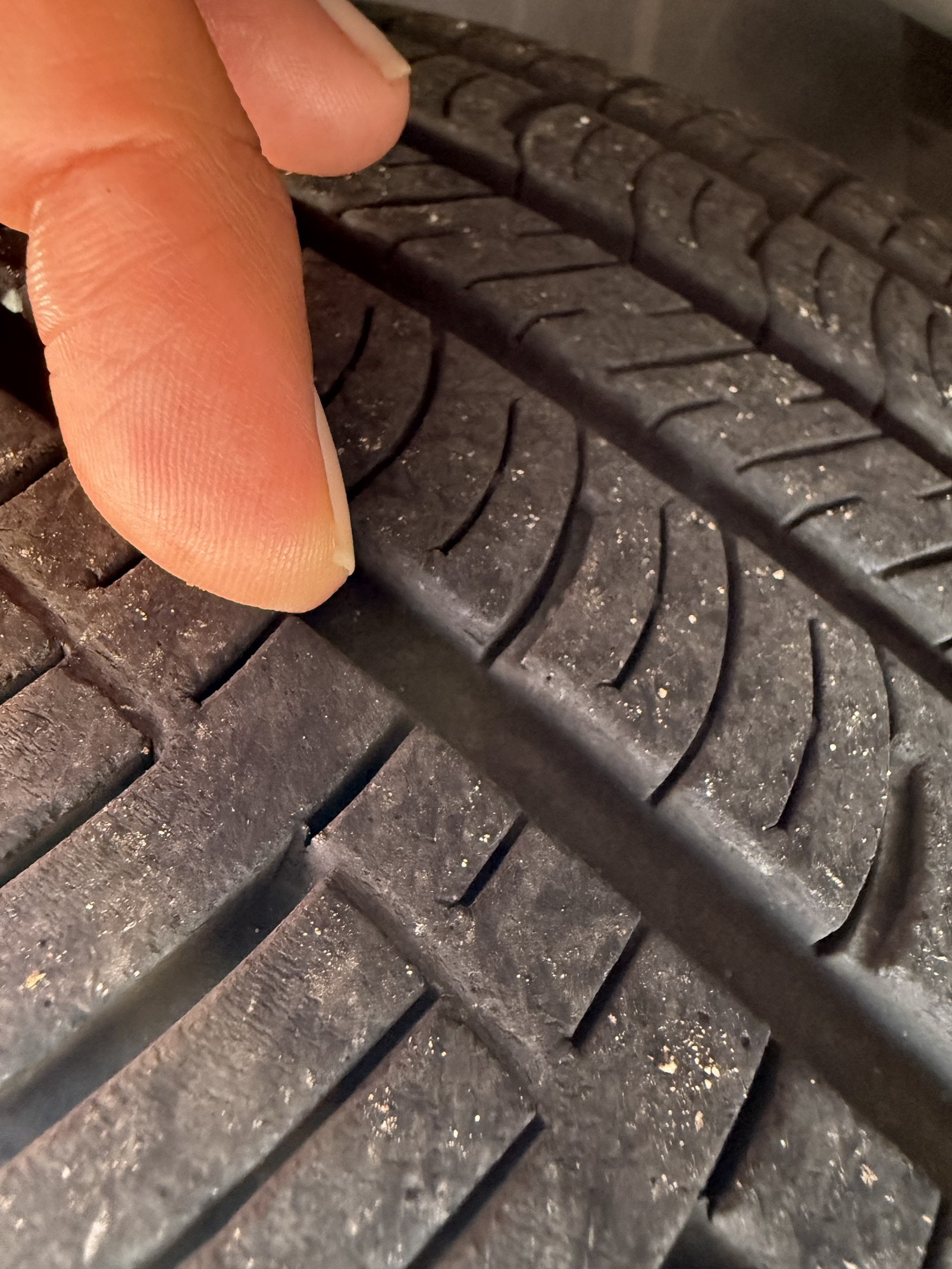 Used 2018 BLUE Volkswagen 2.0T SE image 3