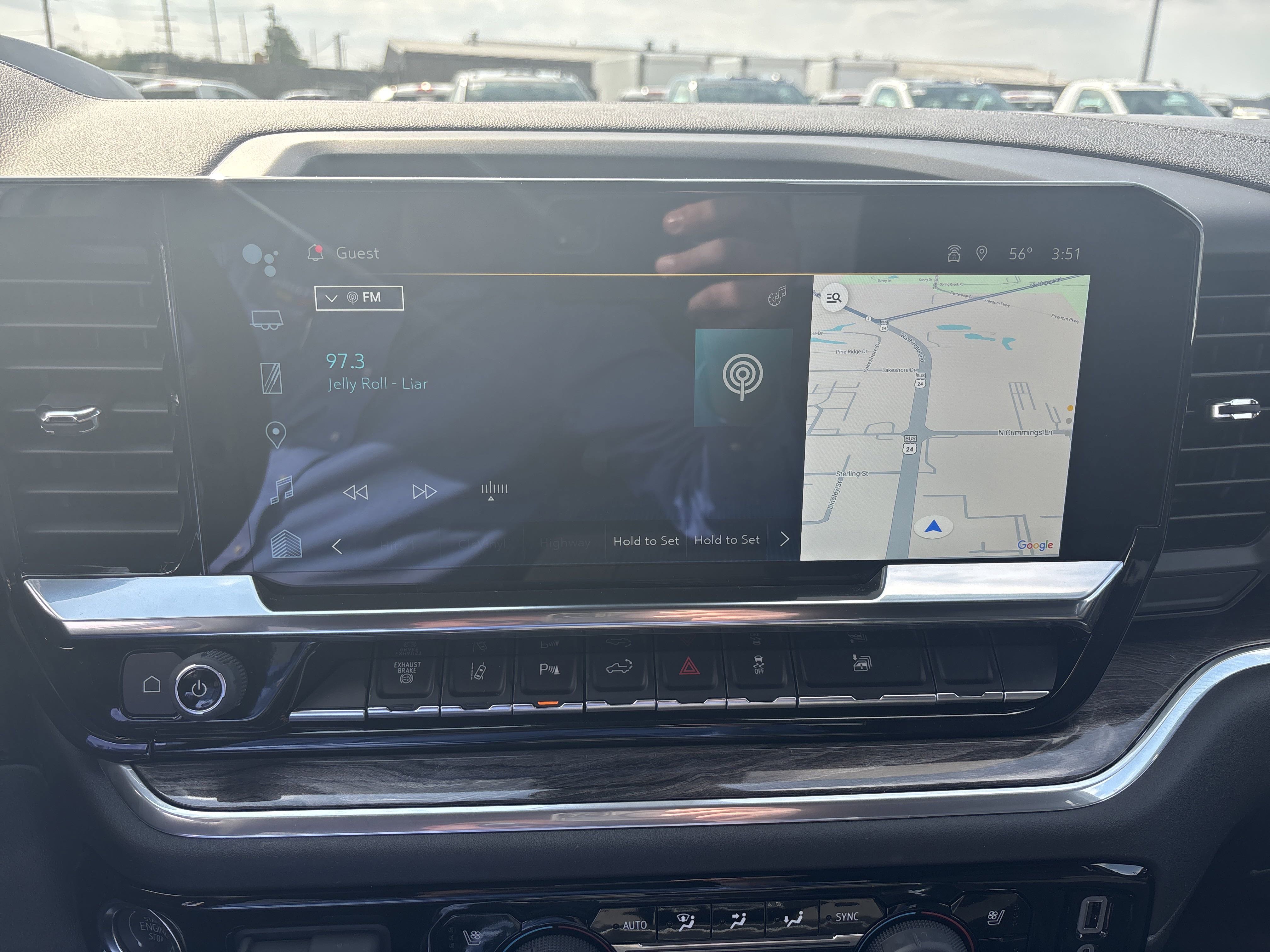 2025 Chevrolet Silverado 3500HD LTZ photo 4