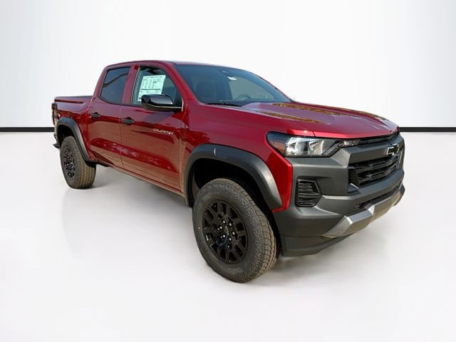 2026 Chevrolet Colorado Trail Boss photo 2