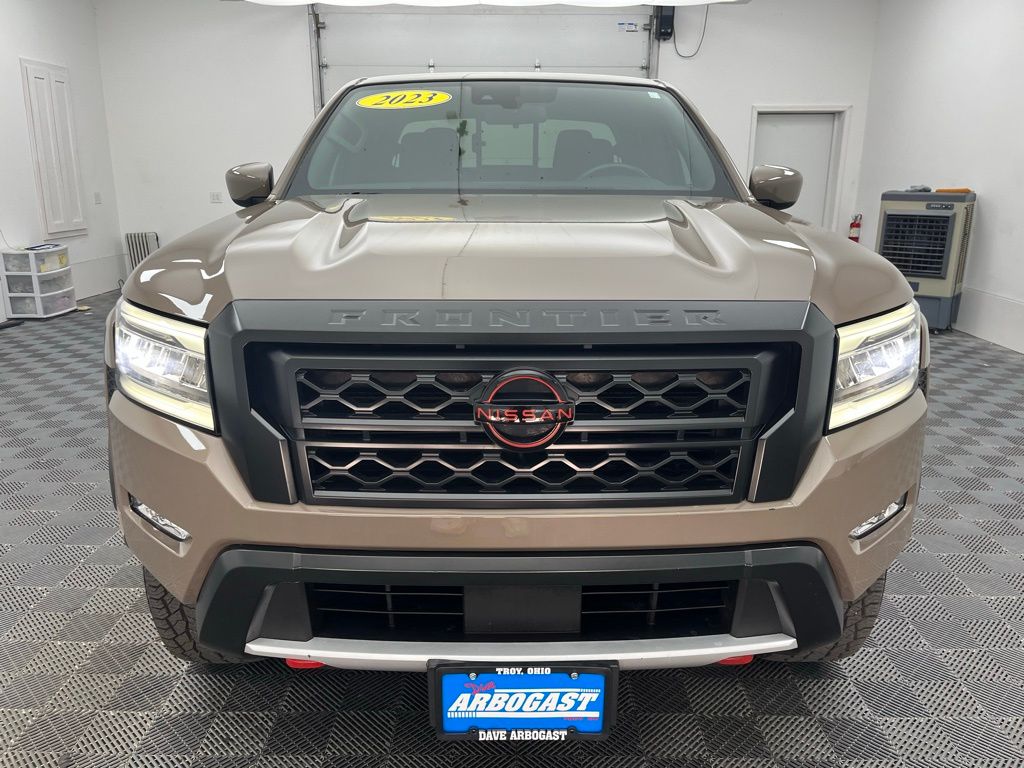 2023 Nissan Frontier PRO-4X photo 11