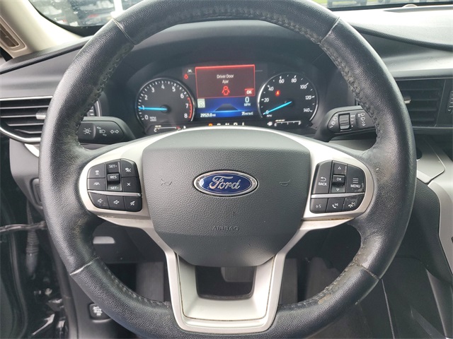 2022 Ford Explorer XLT photo 19
