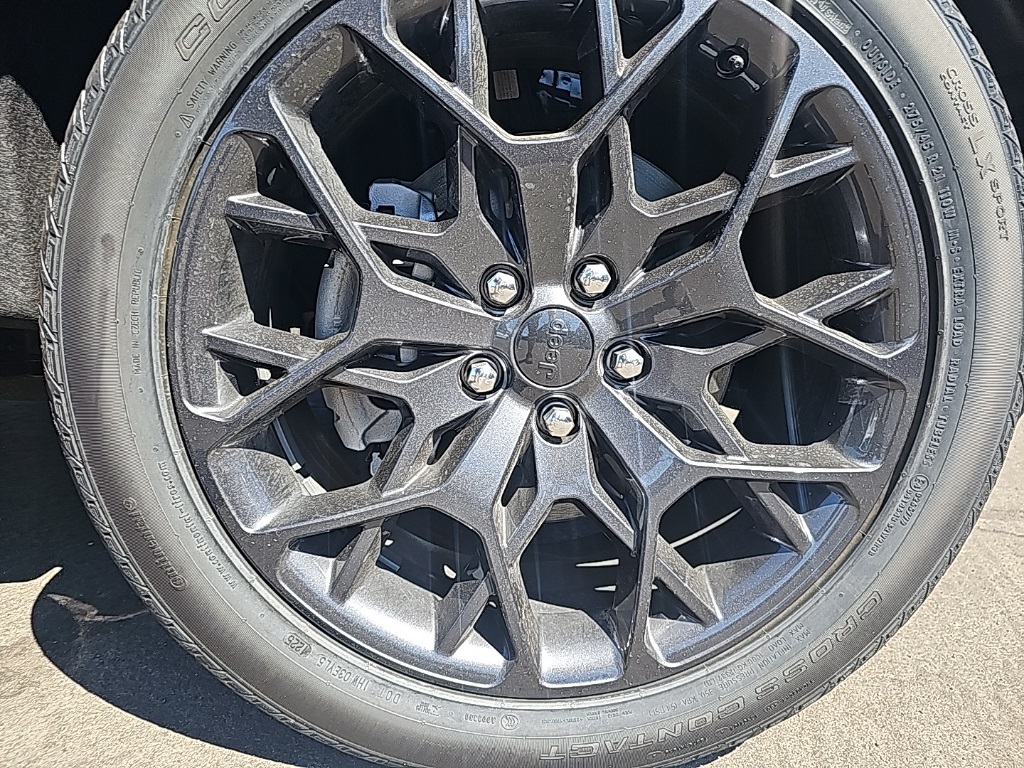 2025 Jeep Grand Cherokee L Summit Reserve photo 8