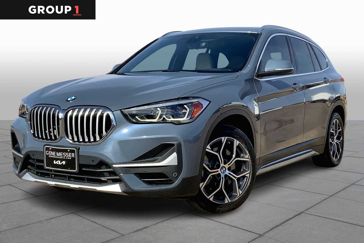 2021 BMW X1 28i's photo