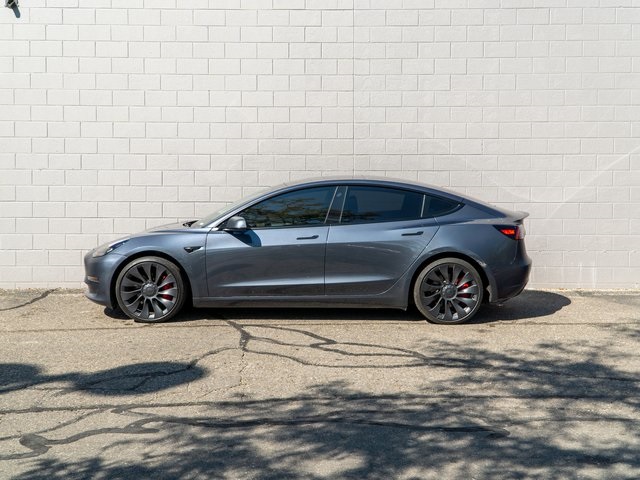 2023 Tesla Model 3 Performance photo 2