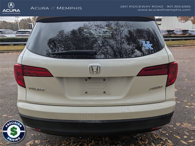 2017 Honda Pilot EX-L photo 4