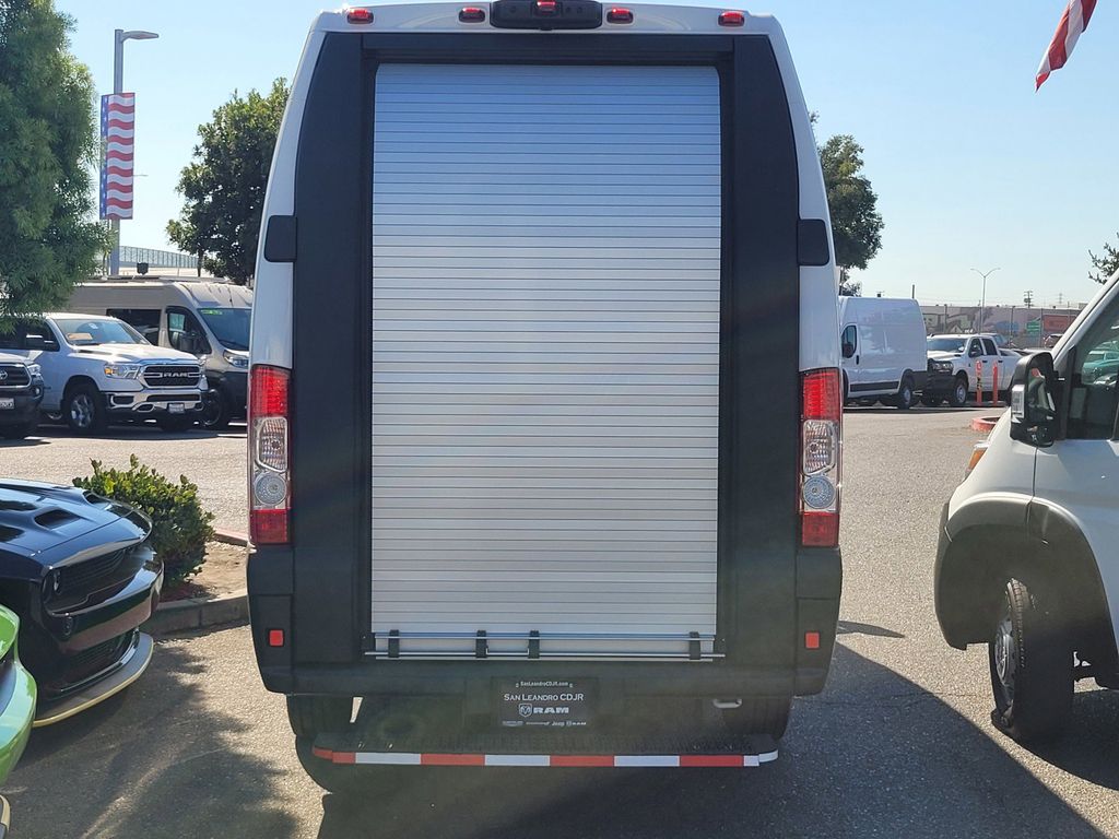 2024 Ram 3500 photo 3