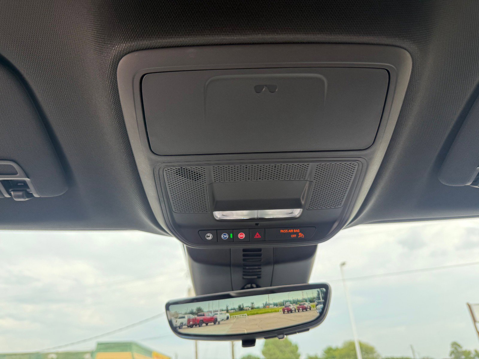 2026 Gmc Acadia Elevation photo 24