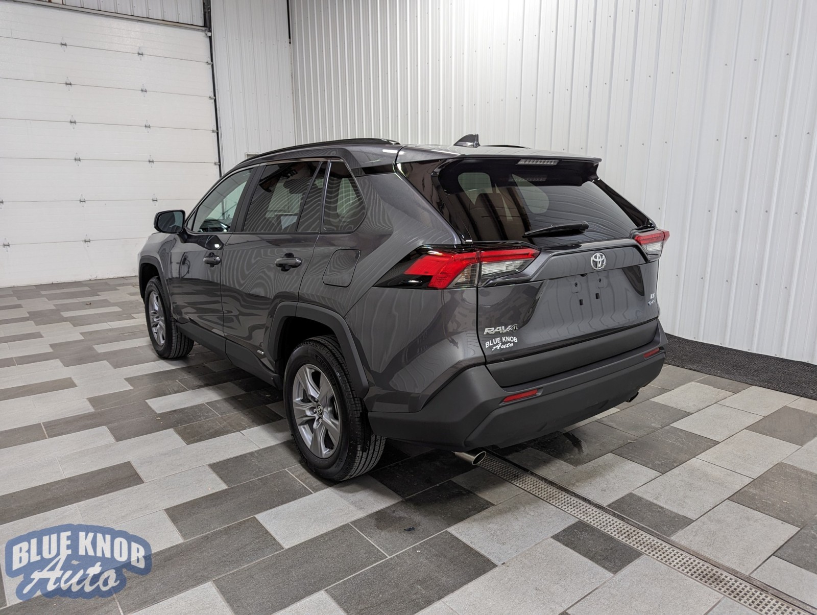 Used 2025 Toyota RAV4 LE with VIN 4T3LWRFV9SU167541 for sale in Northfield, Minnesota
