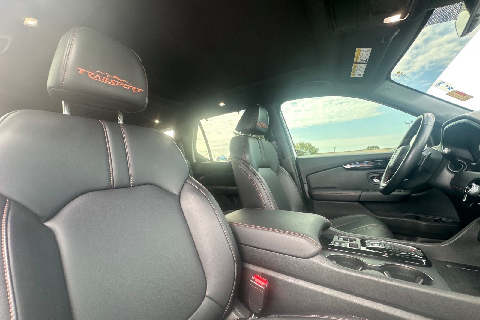 2023 Honda Pilot TrailSport photo 21