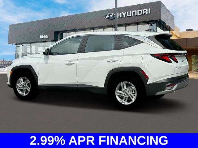 New 2025 White Hyundai SE image 1