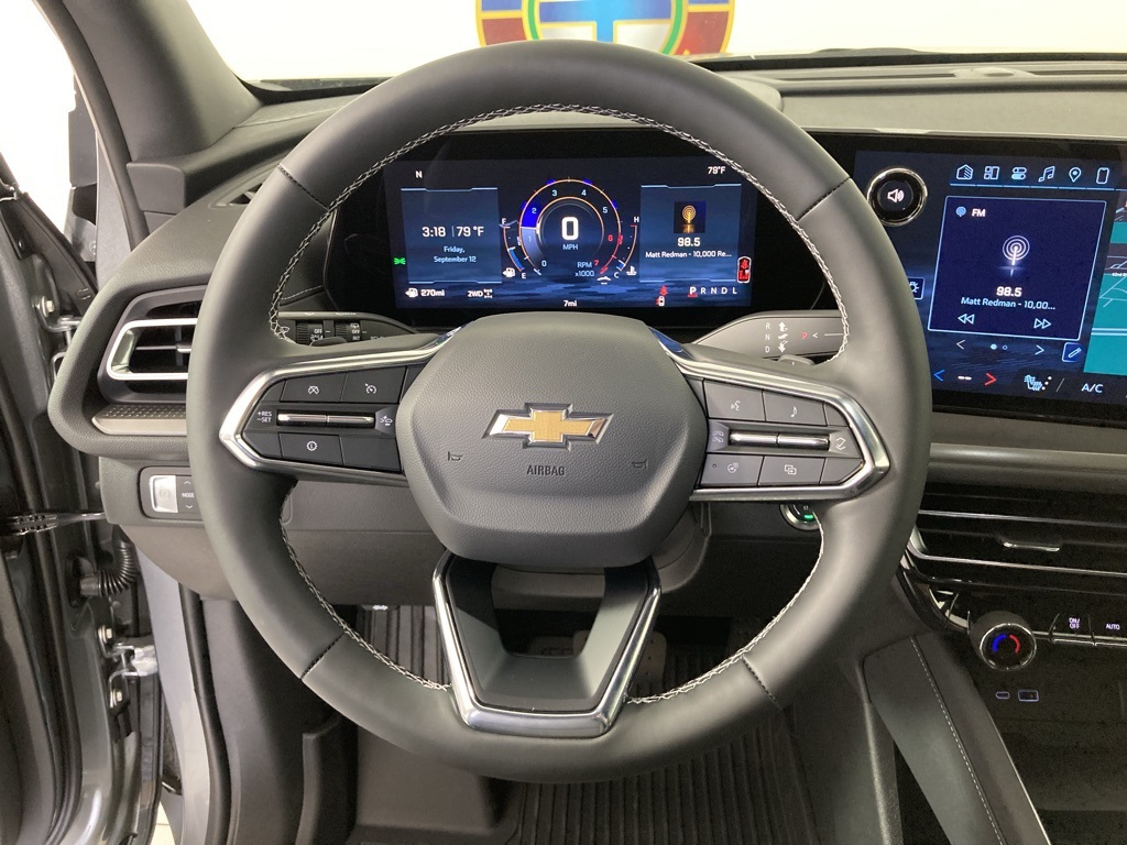 2026 Chevrolet Traverse photo 6