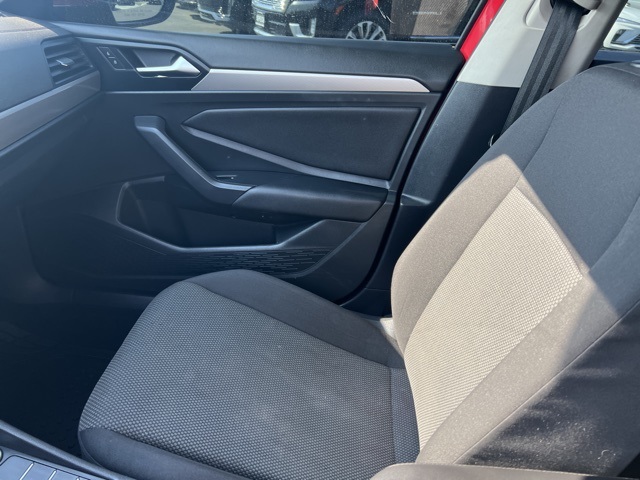 2019 Volkswagen Jetta 1.4T S photo 2