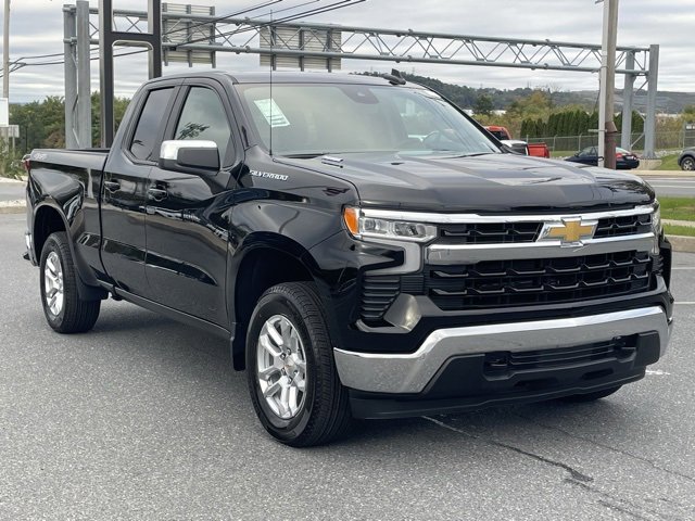 2026 Chevrolet Silverado 1500 LT's photo