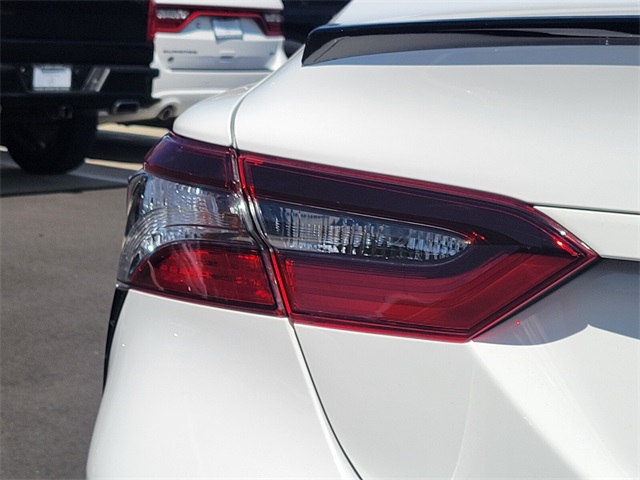 2021 Toyota Camry SE photo 9