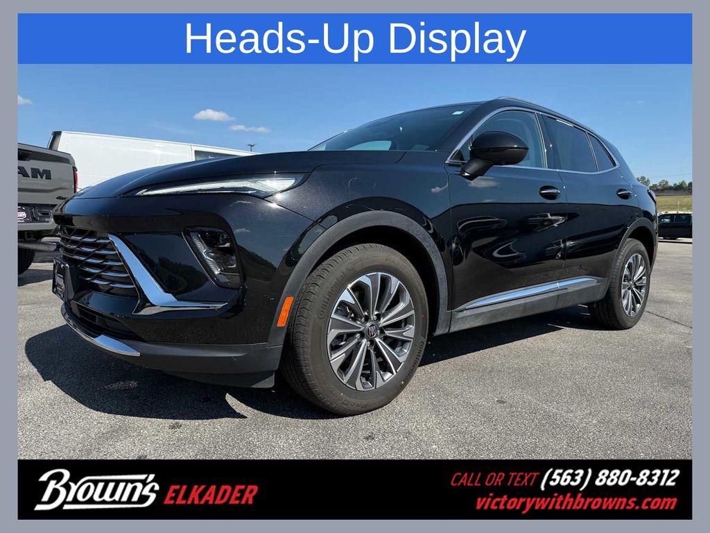 2025 Buick Envision Preferred's photo