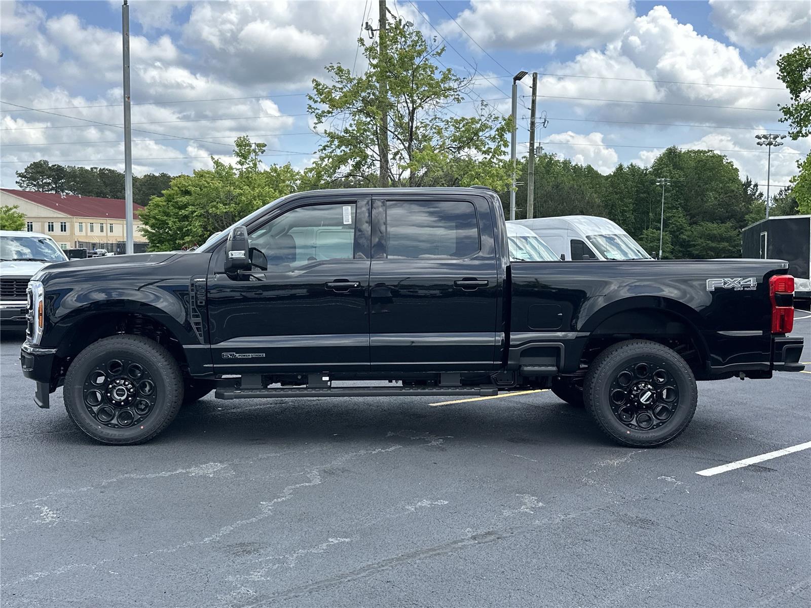 2025 Ford F-250 Lariat photo 31