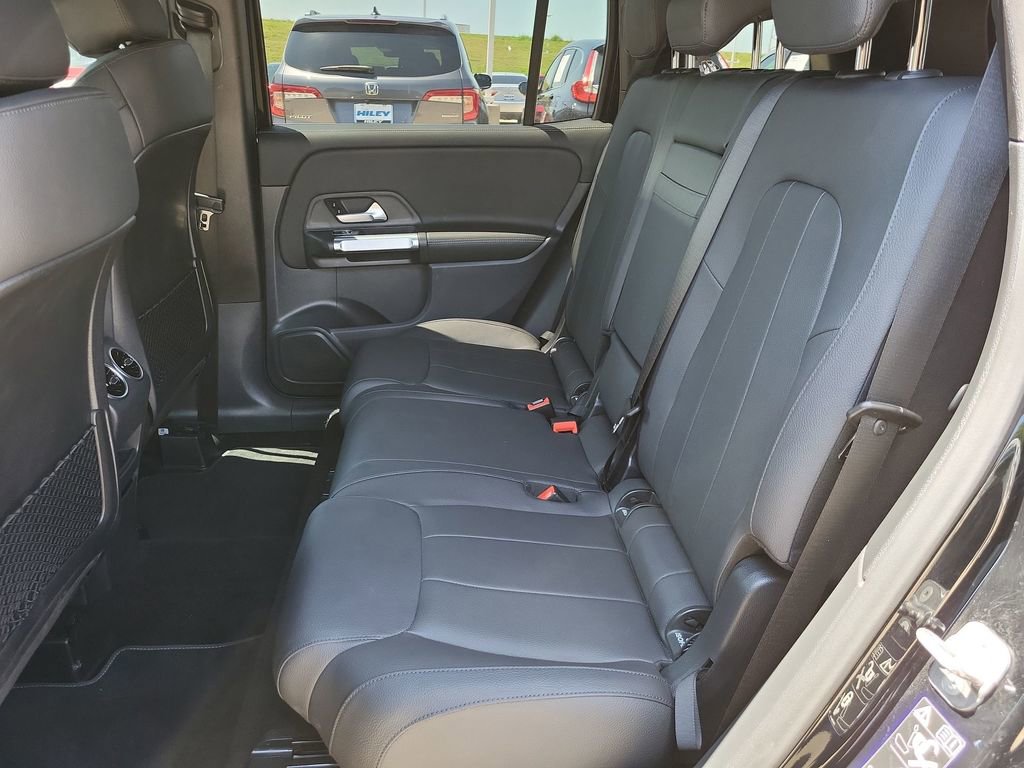2024 Mercedes Benz GLB 250 photo 22