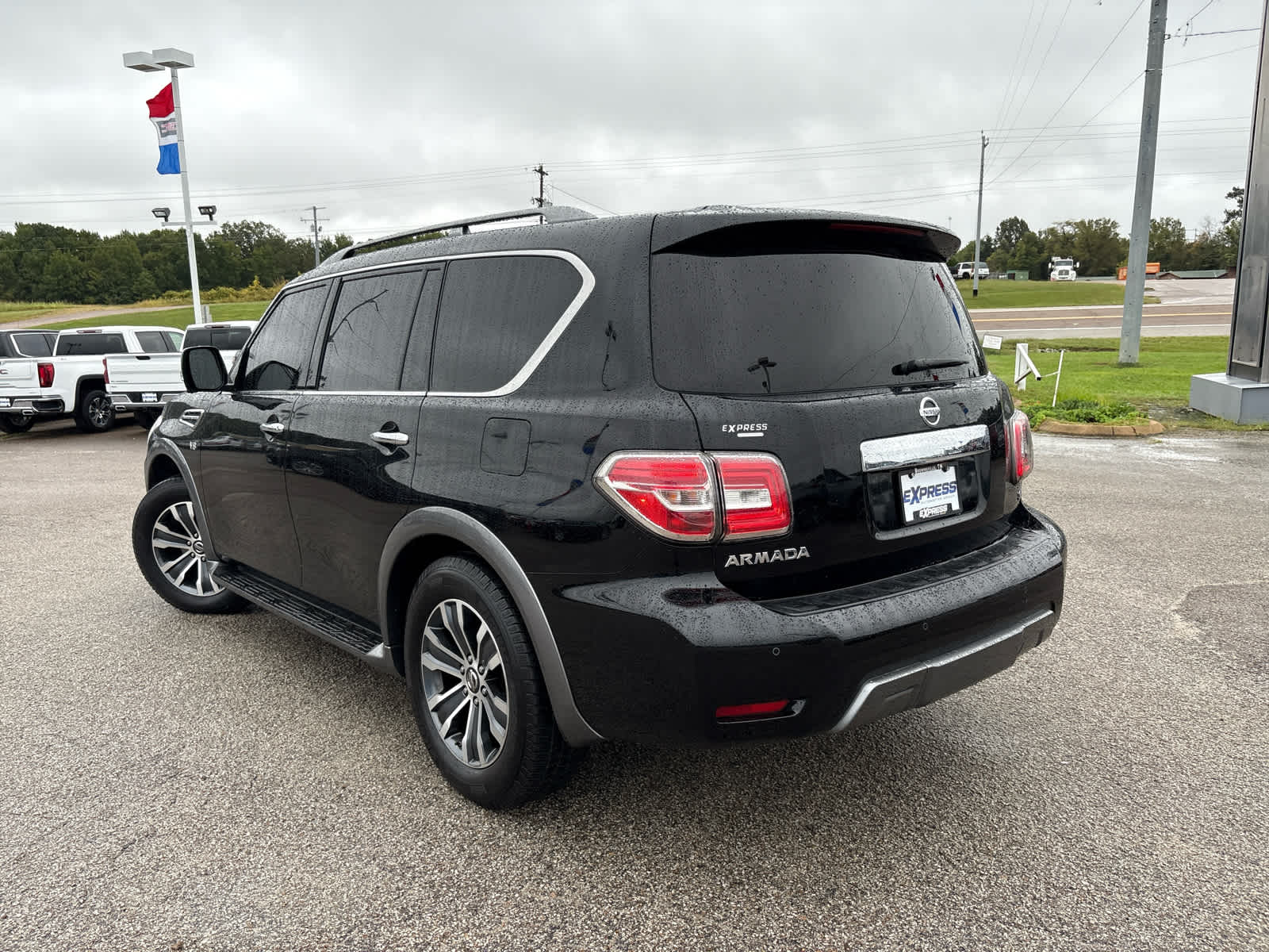 2019 Nissan Armada SL photo 2