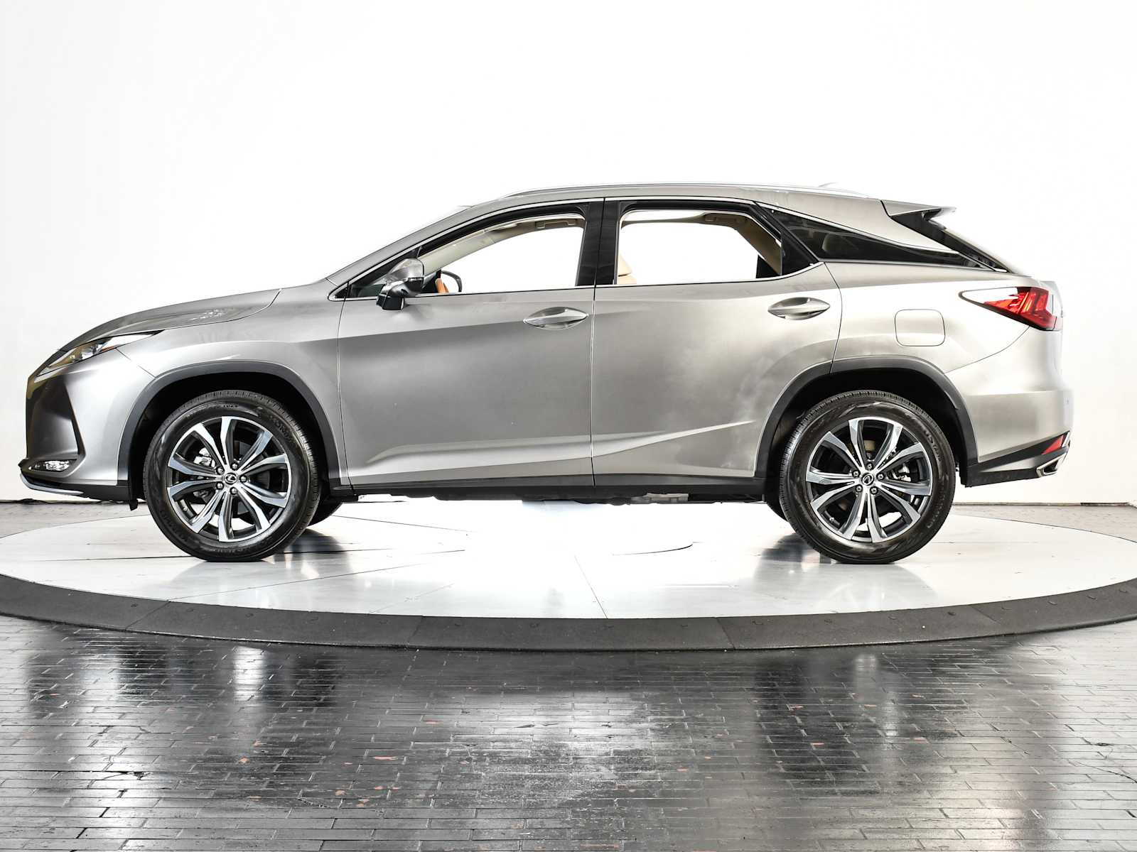 2022 Lexus RX Premium photo 2
