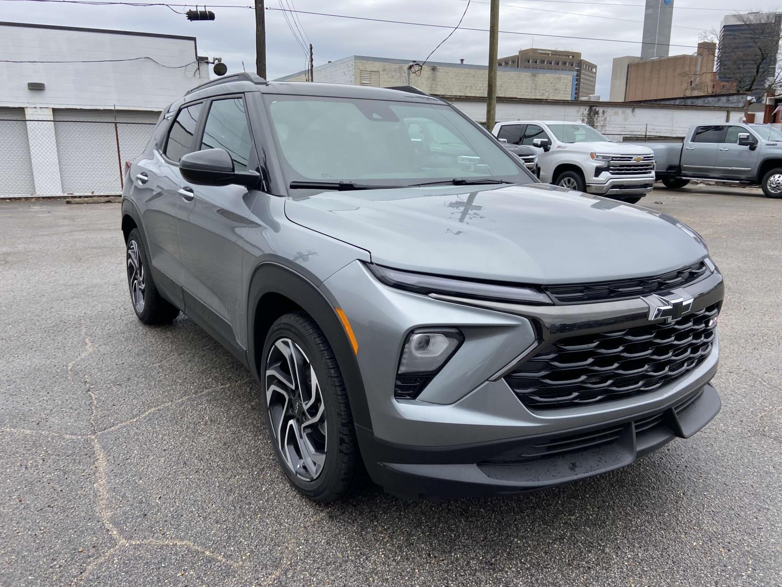 2025 Chevrolet Trailblazer RS photo 2