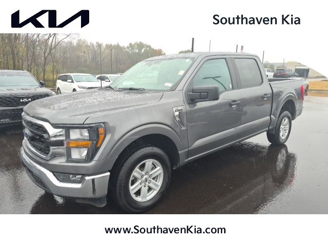 2023 Ford F-150 XLT's photo