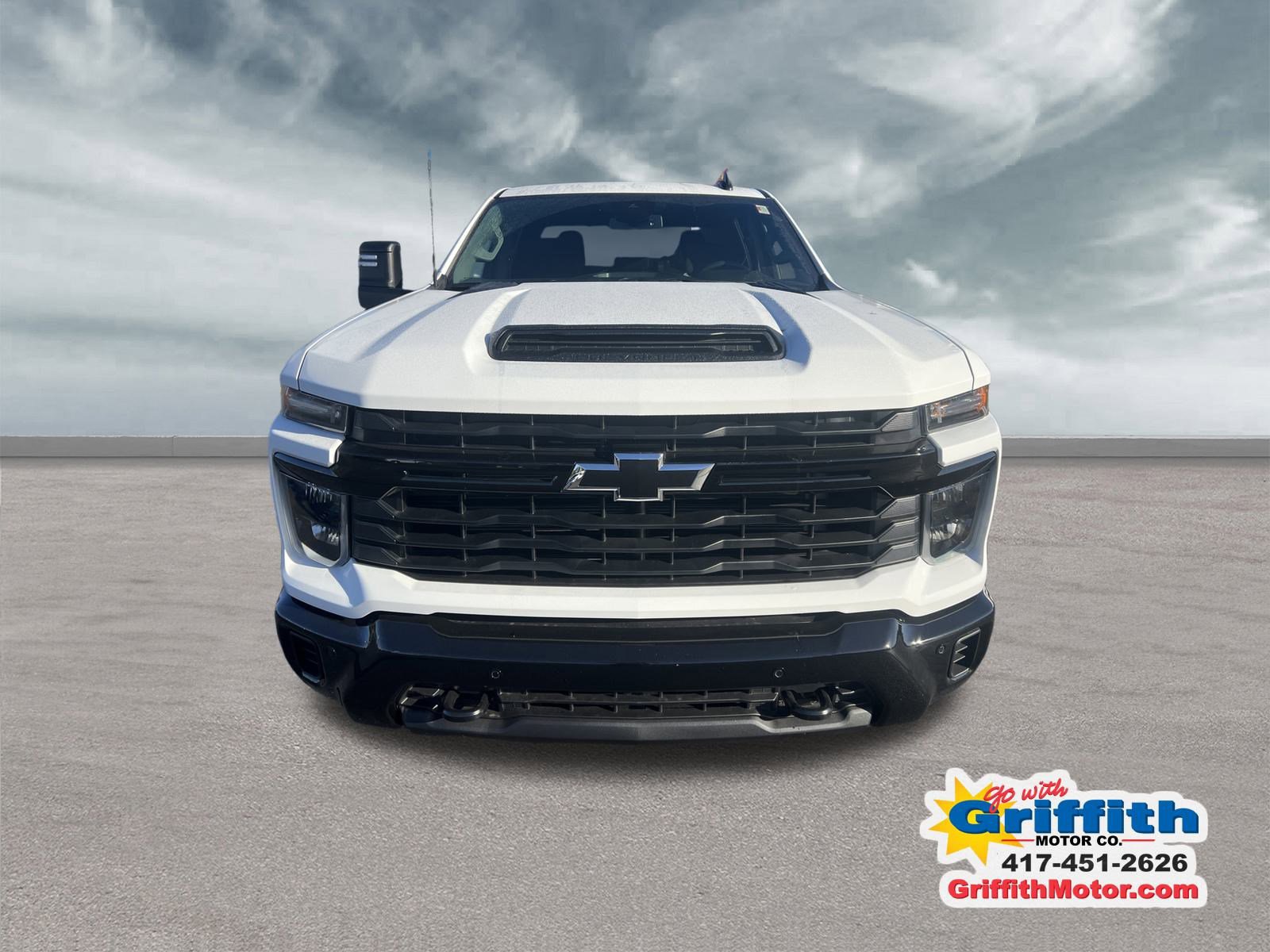 2026 Chevrolet Silverado 2500HD Custom photo 4