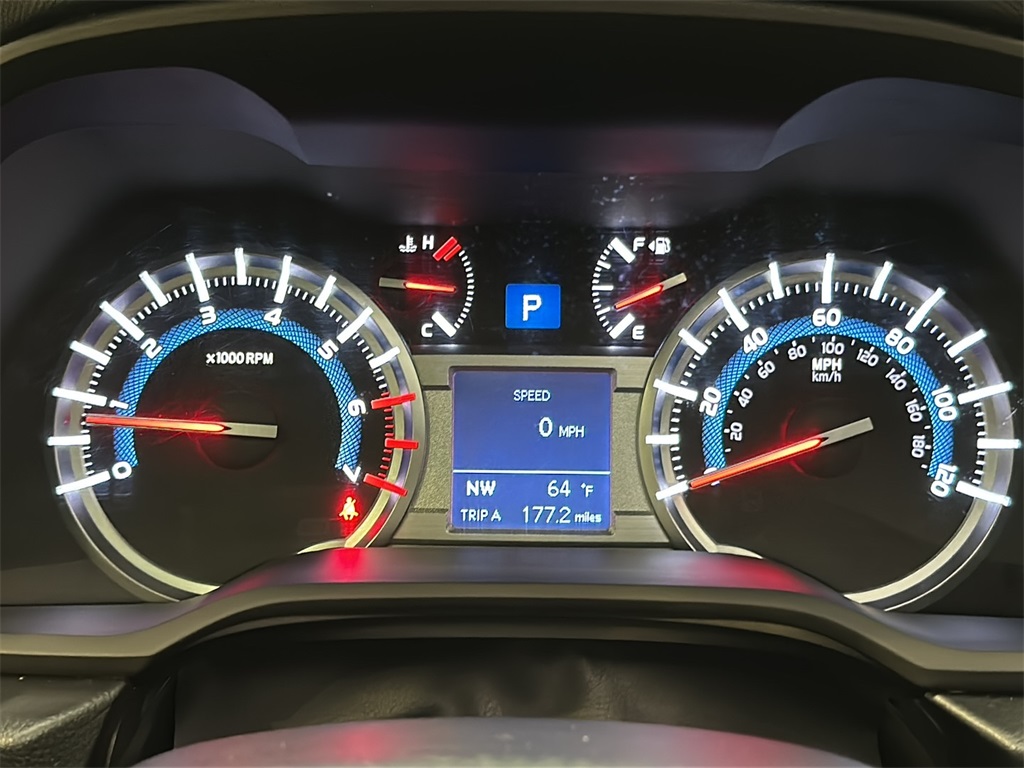 2017 Toyota 4Runner SR5 Premium photo 20