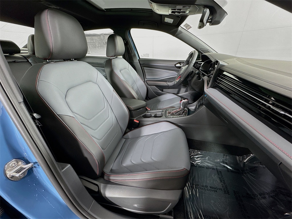 2025 Volkswagen Jetta GLI 2.0T Autobahn photo 10