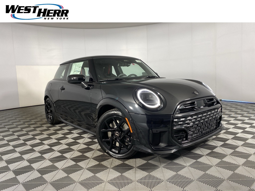 2026 MINI Hardtop 2 Door S's photo