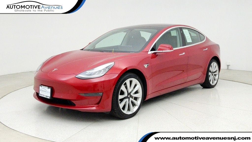 2018 Tesla Model 3 Long Range's photo