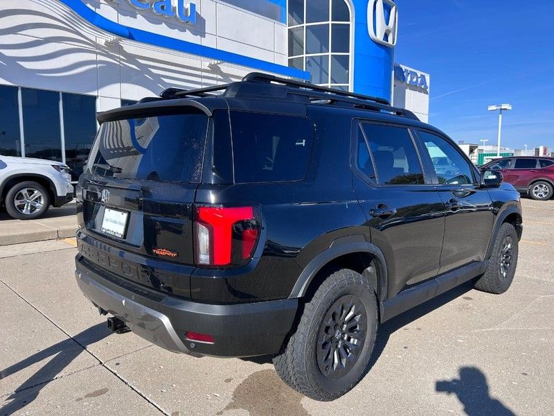 2026 Honda Passport TrailSport photo 2