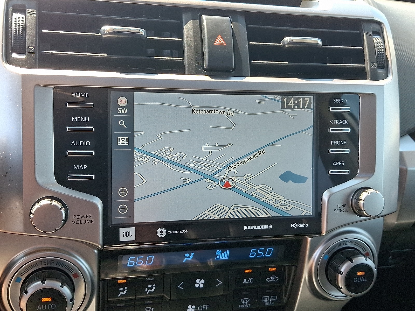 2022 Toyota 4Runner Limited photo 16