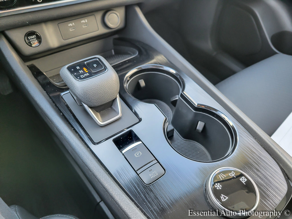 2024 NISSAN ROGUE - Image 17