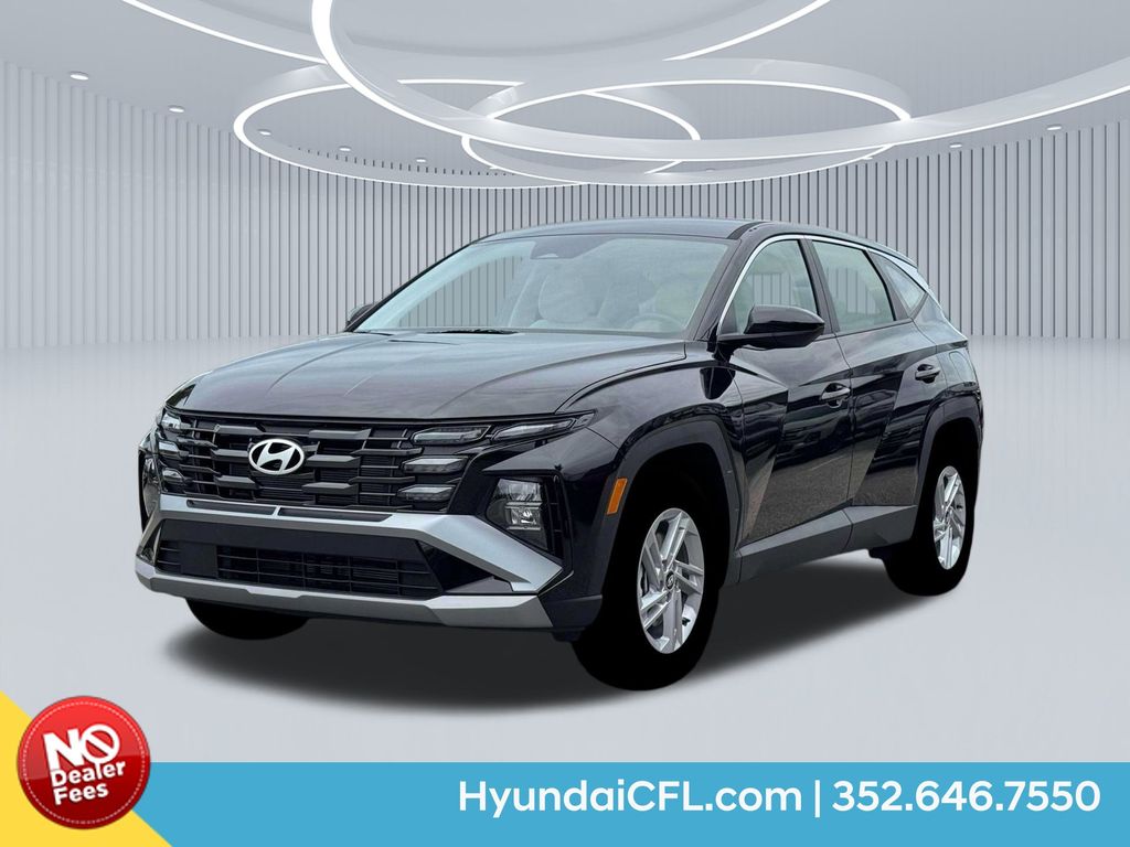 2026 Hyundai Tucson SE's photo