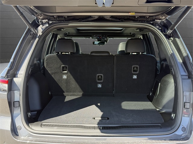 2025 Jeep Grand Cherokee Limited photo 29