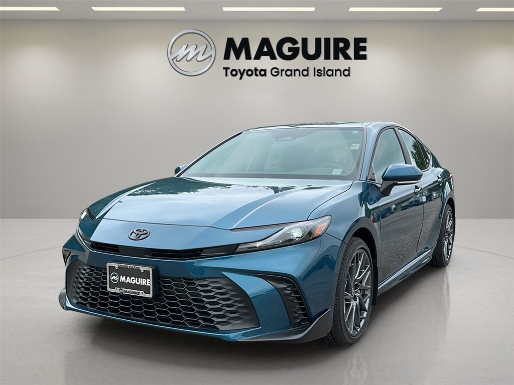 2025 Toyota Camry XSE's photo