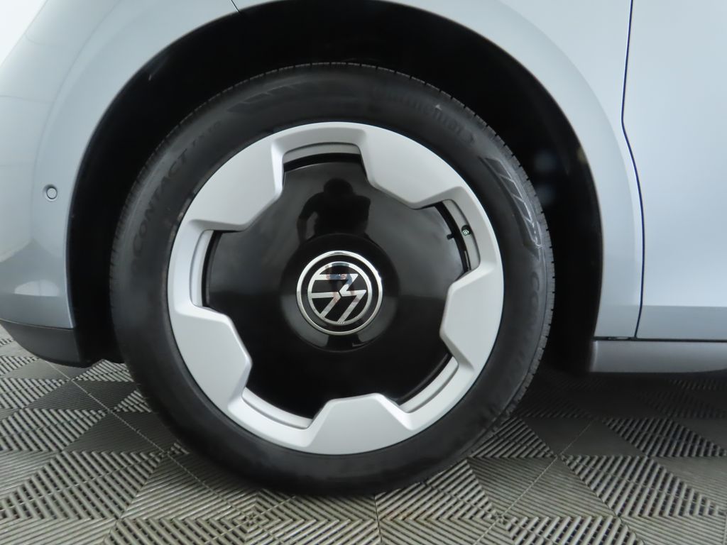 2025 Volkswagen ID. Buzz Pro Plus photo 28