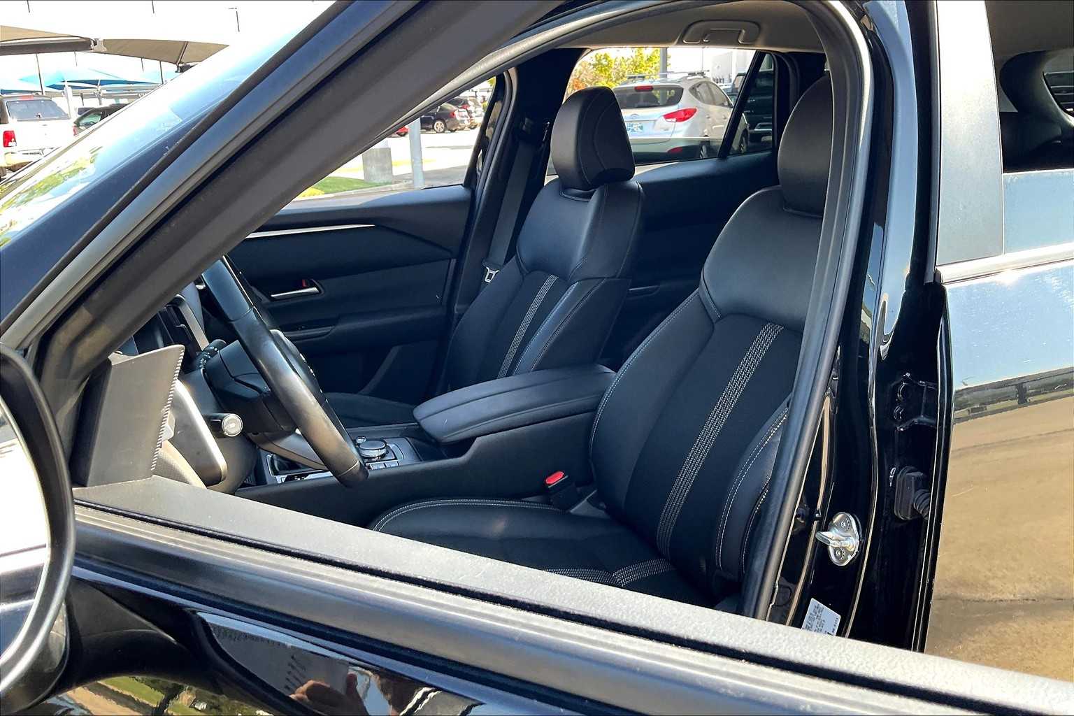 2024 Mazda CX-50 2.5 S Preferred photo 7