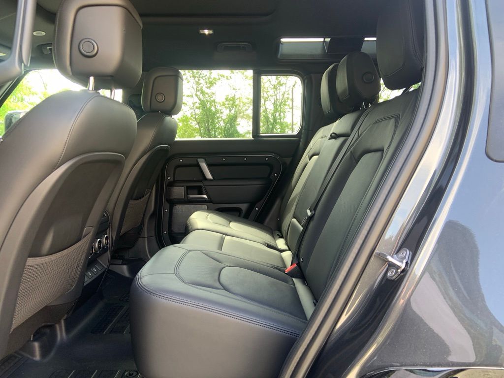 2024 Land Rover Defender 110 Carpathian Edition photo 14