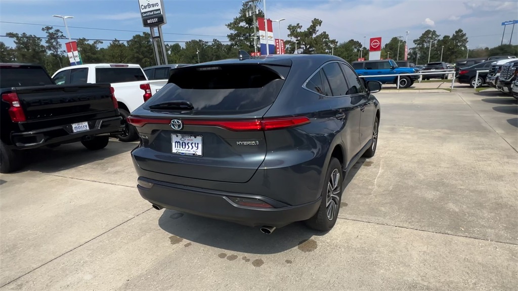 2021 Toyota Venza LE photo 8