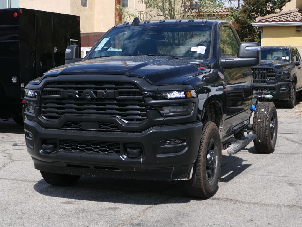 2026 Ram 3500 Tradesman photo 5