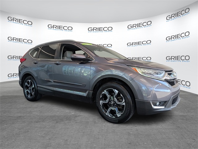 2017 Honda CR-V Touring's photo