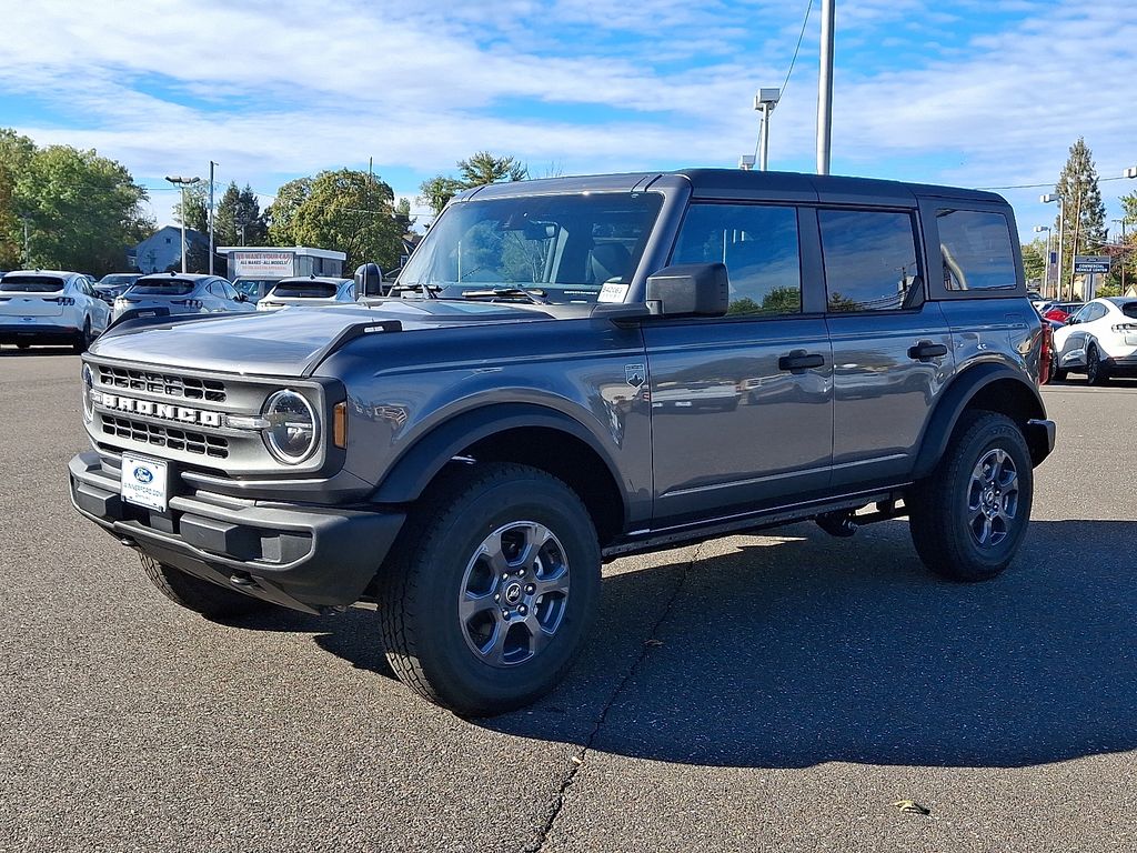 2025 Ford Bronco Big Bend photo 2