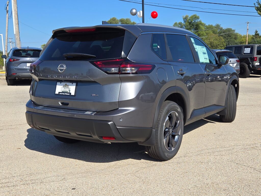 2026 Nissan Rogue SV photo 10