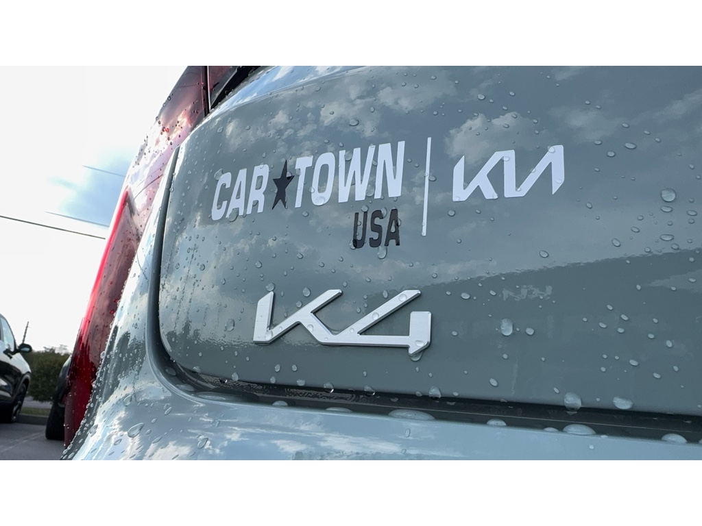 2025 Kia K4 EX photo 6