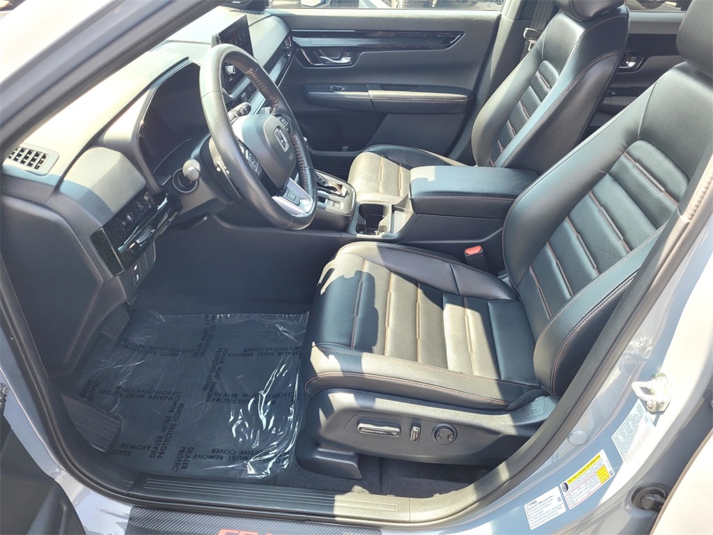 2025 Honda CR-V Hybrid Sport Touring photo 13