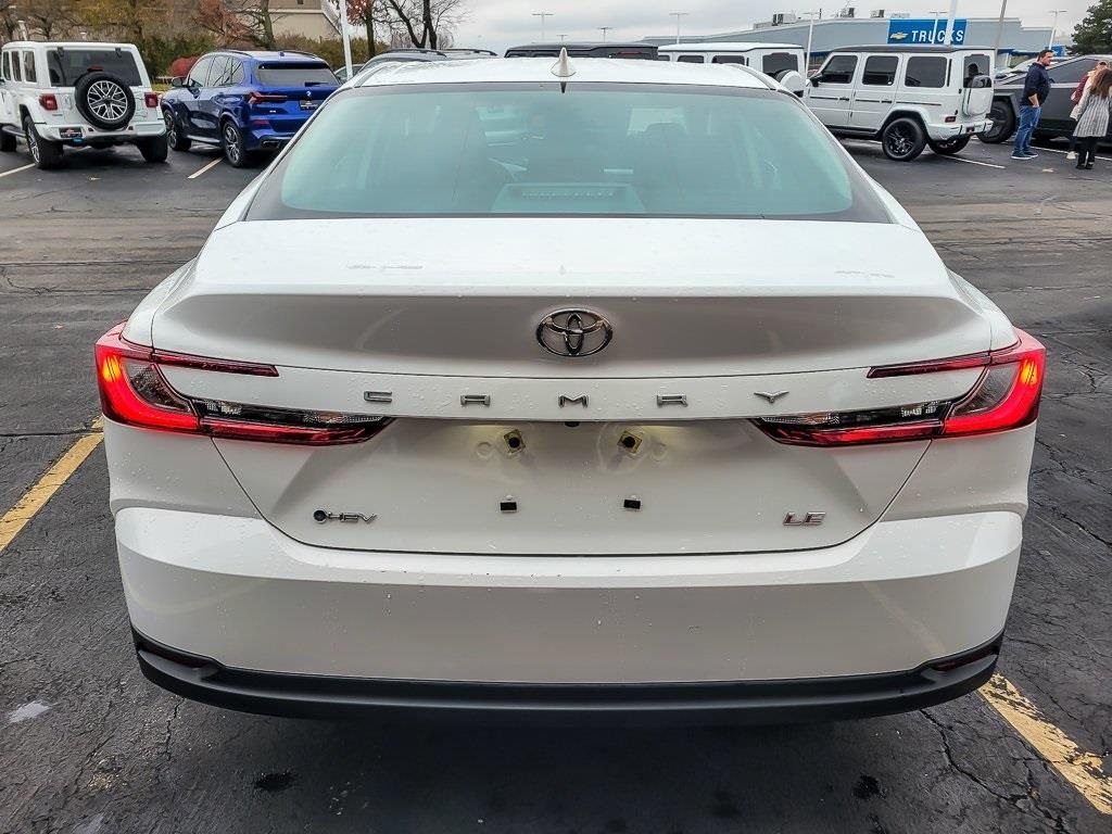 2025 TOYOTA CAMRY - Image 4