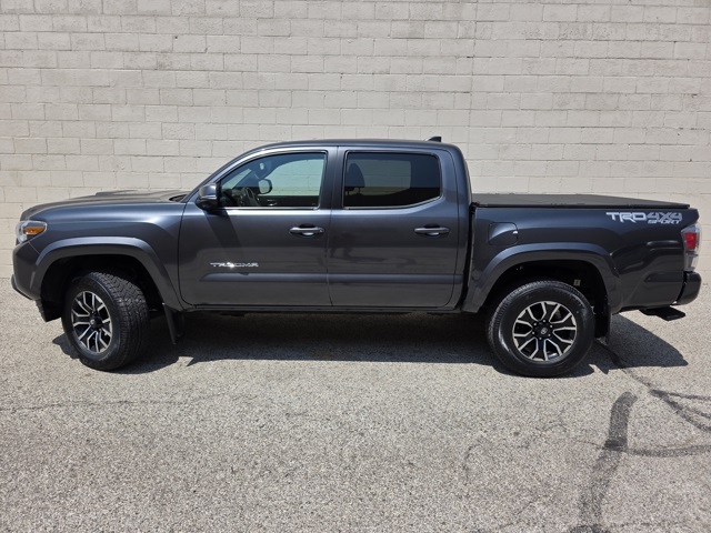 2022 Toyota Tacoma TRD Sport 4x4 Double Cab photo 2